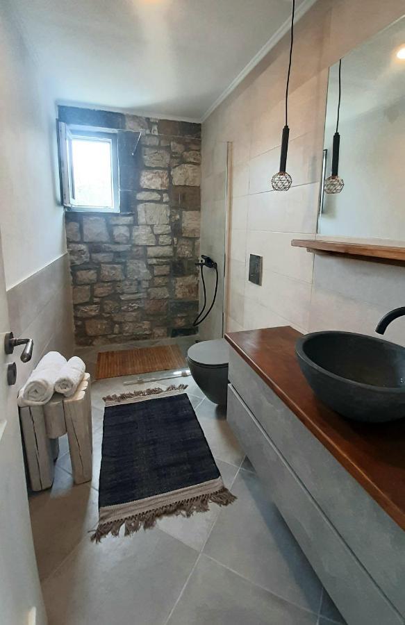 Koroni Stone House, Newly Built Studios By The Sea 外观 照片