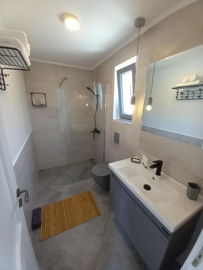 Koroni Stone House, Newly Built Studios By The Sea 外观 照片