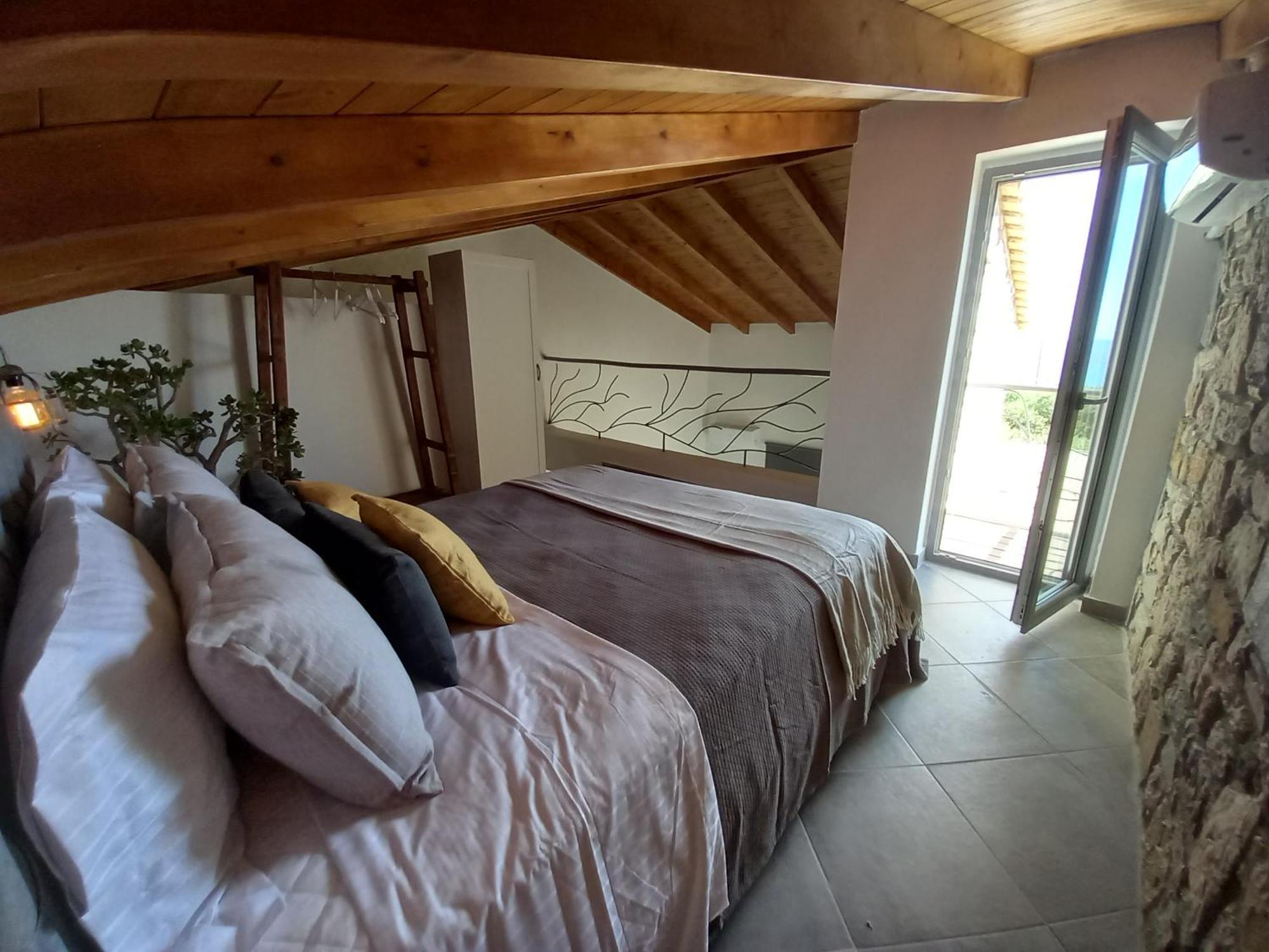 Koroni Stone House, Newly Built Studios By The Sea 客房 照片